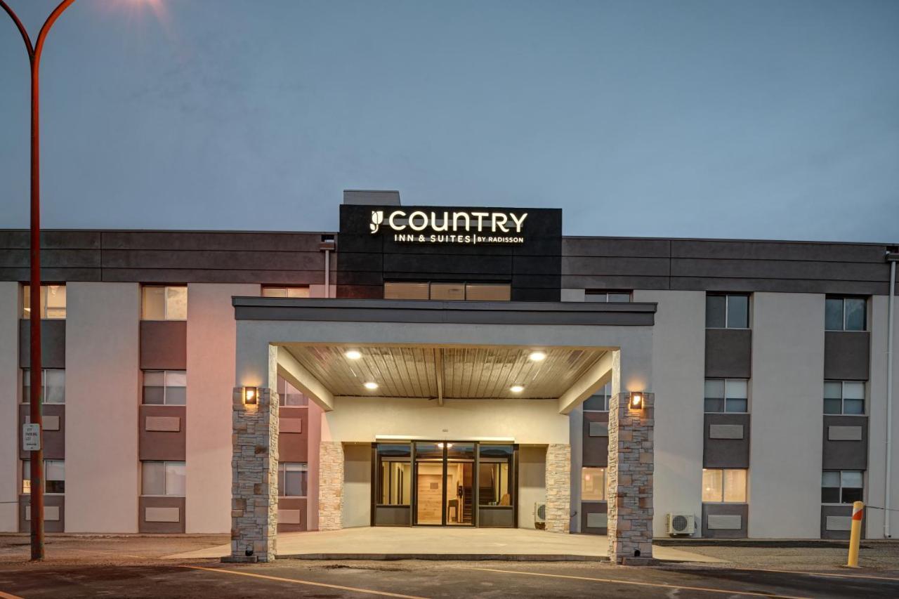 Country Inn & Suites By Radisson, Pierre, Sd Exterior foto